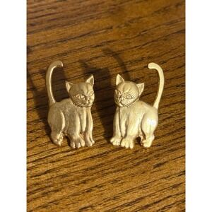 Vintage MEOW Gold Tone Cat Stud Earrings Feline Animal Jewelry Mens Womens